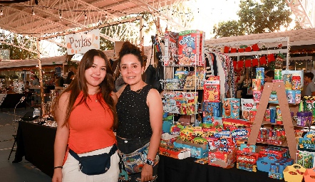  Camila Lastra y Adriana Tovar.