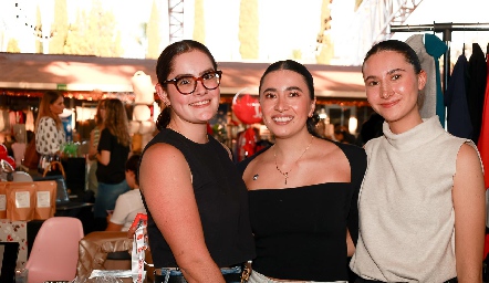  Diana, Mariana y Arantza.