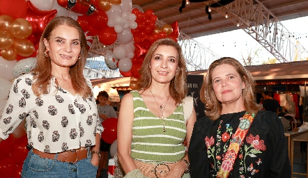  Sandra Reynoso, Carmina Reynoso y Eva Anaya.