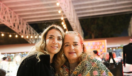  Martha Gaviño y Martha del Pozo.