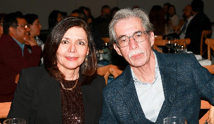  Aida Leticia y Luis Fernando Pérez.