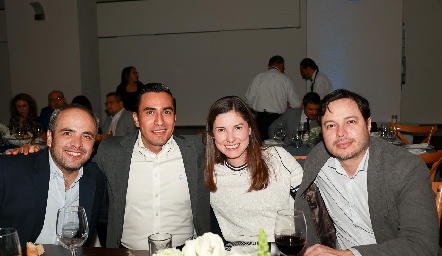  Alejandro Villanueva, Jaime Palos, Mónica Peña y Genaro Villela.