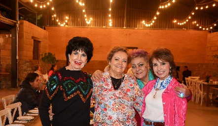  Lucy Stahl, Alicia Torres y Edith Suárez del Real.