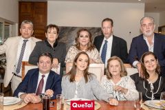  Ricardo Trujillo, Verónica Álvarez, Claudia Álvarez Salazar, Luis Eduardo Solís, Alexander Sharp, Javier Álvarez, Graciela López Wagner, Chela Wagner y Begoña López.