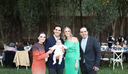  Mauricio Tobías, Adriana Olmos, Rafael Olmos Velasco, Ingrid Velasco y Rafael Olmos.