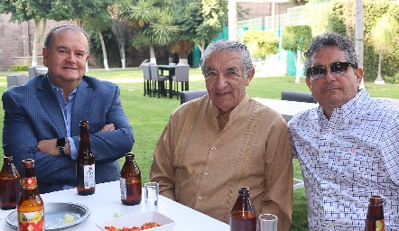  Felipe Martín Alba, Pbro. Carlos Medina y Gerardo Rodríguez.