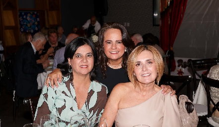  Cinthia Sánchez, Coco Leos y Silvia Aguilar.