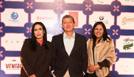  Meli Rivera, Gabriel Gómez y Laura Gama.