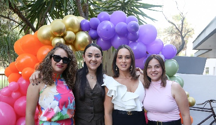  Mariana Espinoza, Fantina Díaz de León, Caro Silva y Daniela Mézquida.