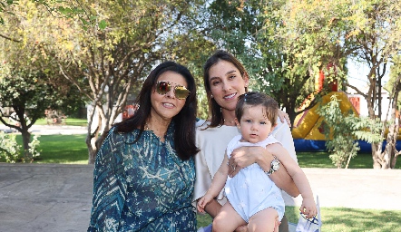  Paty Valadés, Sofía Villaseñor y Lucila Bocard.