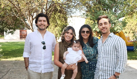  Gerardo Bocard, María José Bocard, Fernanda Martínez Duarte, Paty Valadés y Patricio Mata.