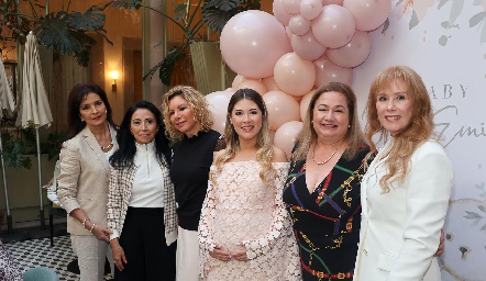  Minerva Silva, Olga Muñoz, Blanca Góngora, Maricarmen López, Ale Puente y Linda Castillo.