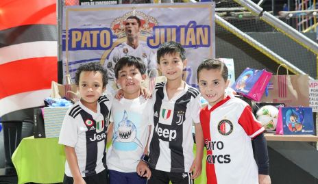  Julián, Patricio, Pato y Juan Pablo. 