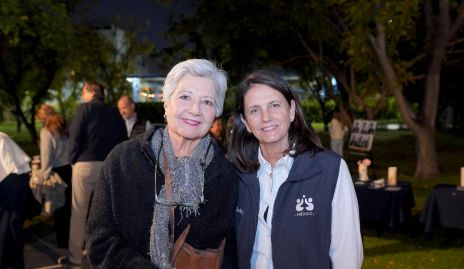  Guadalupe Nogueira y Gabriela Meade.