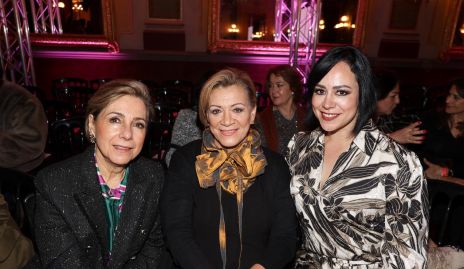  Angélica Navarro, Silvia Padrón y Angie Gutiérrez.