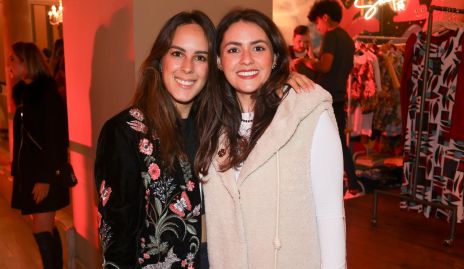  Claudia Antunes y Ana Victoria Álvarez.