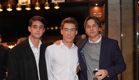  Paulo Alcalde, Juan Pablo Benavente y Santiago Toledo. 