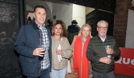  Carlos Fernández, Carmen Munieza, Verónica Montelongo y Nicolás Montelongo.