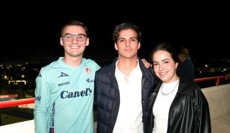  Santiago Portillo, José Emilio Zapata y Sofía González.