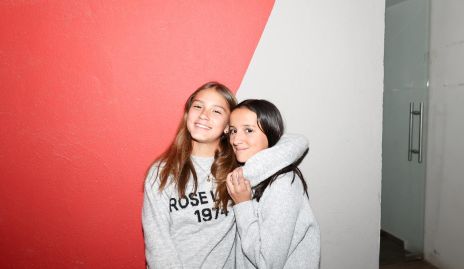  Roberta y Sofía.