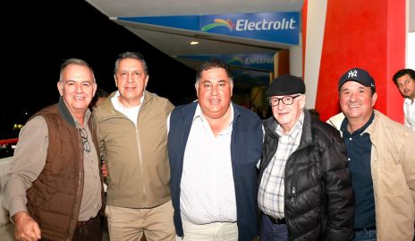  Gerardo Zermeño, Efrén Mendoza, Chapo Torres, Francisco Zermeño y Héctor Hinojosa.