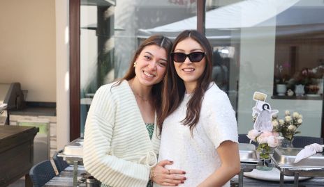  Carolina y Lili Medina.