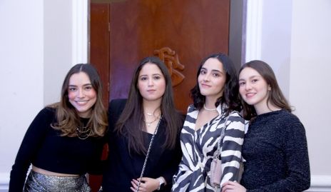  Camila Gallegos, Paulina Landeros, Ana Paula Macías y Fer Briseño.