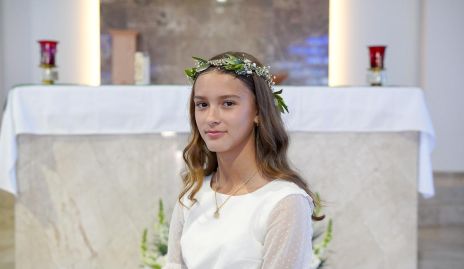  Roberta Benavente.