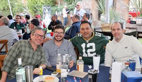  Rodrigo Cárdenas, Alejandro Muñiz, Oswaldo Delgado y Guillermo.