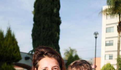  Loretta y Paulette.
