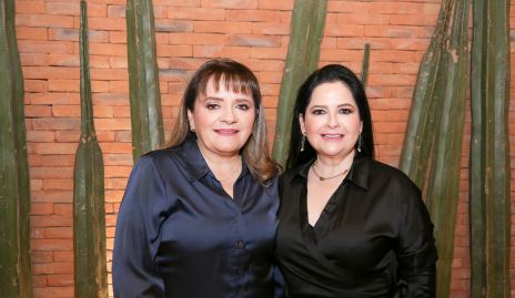  Carla y Queta Contreras.