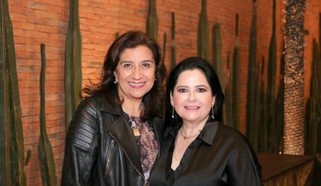  Marcela Bustos y Queta Contrearas.