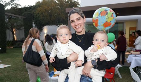  Ingrid Nito con sus hijos Bruno y Franco González.