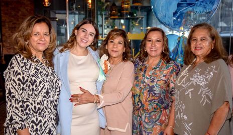  Adriana Zapata, Gabriela, Lula, Gaby, Adriana y Licha.