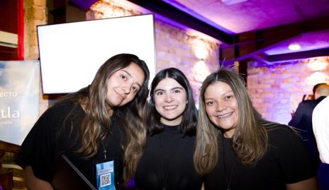  Andrea Torrescano, Aranza González y Carmen Martínez.