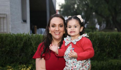  July Garelli y Marina de Paz.