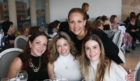  Lupita Reyes, Marilú Parede,s Bárbara Ruiz y Geo Rivera.