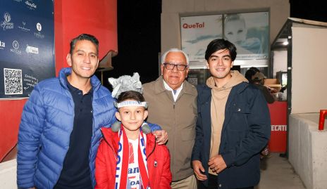   Luis, Sebastián, Rodrigo y José Luis Gama.