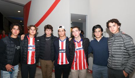  Joaquín González, Juan Pablo Wagner, Luis Nabería, Rodrigo Gómez, Mauricio Pizzuto, Marcelo Lozano y Santiago Torres.