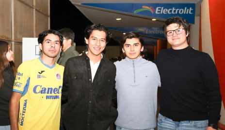  Gustavo, Mario, Luis Fer y Sebas.