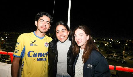  Gustavo, Ana Pau y Camila.