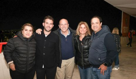  Carmenchu, Rober, Roberto, Marcela y Aldo.