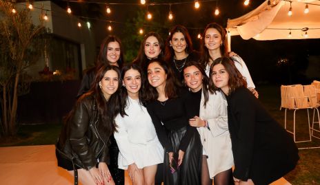  Cassandra Nava, Ana Marta Ocaña, Natalia Gárate, Cristina Nava, Verónica Gómez, Dani Navarro, Paula Navarro, Ale Zedillo y María Carreón.