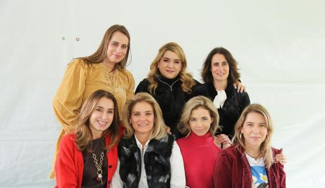  Meritchell Galarza, Carmenchu, Ana Paula Gutiérrez, Liz Stevens, Marcela Benavente, Sigrid Werge y Daniela Calderón.