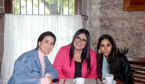  Ana Teresa Serna, Nayeli Huerta y Ana Karen Lozano.