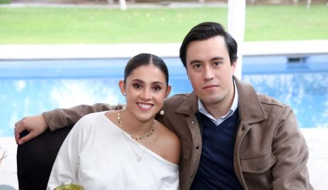  Isa Flores y Daniel Estrada.