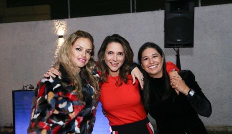  Vero Alvarado, Analia Maggiori y Martha Morales.