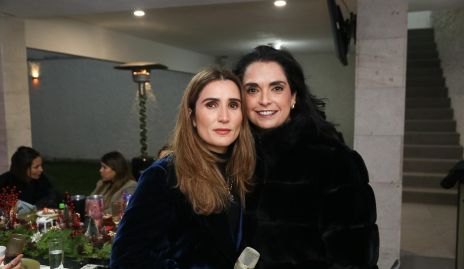  Lourdes Orozco y Maricel Gutiérrez.