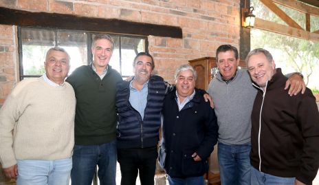  Ariel Álvarez, Andrés Bárcena, Gerardo Galván, Gerardo Córdova, Carlos Malo y Enrique Minondo.