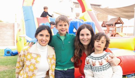  Ale Torres, Guillermo Romo, Valeria Flores y José Pablo Barragán.